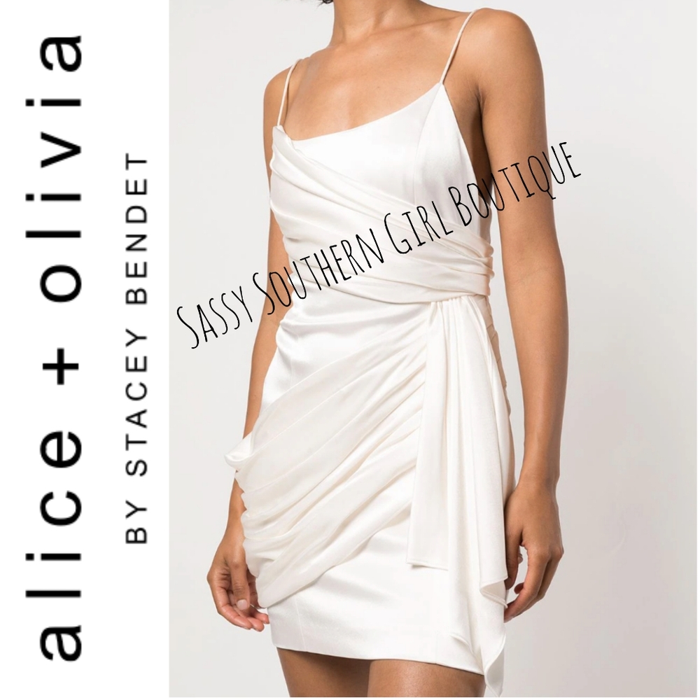 🆕⭐Alice and Olivia ivory white satin cocktail dress